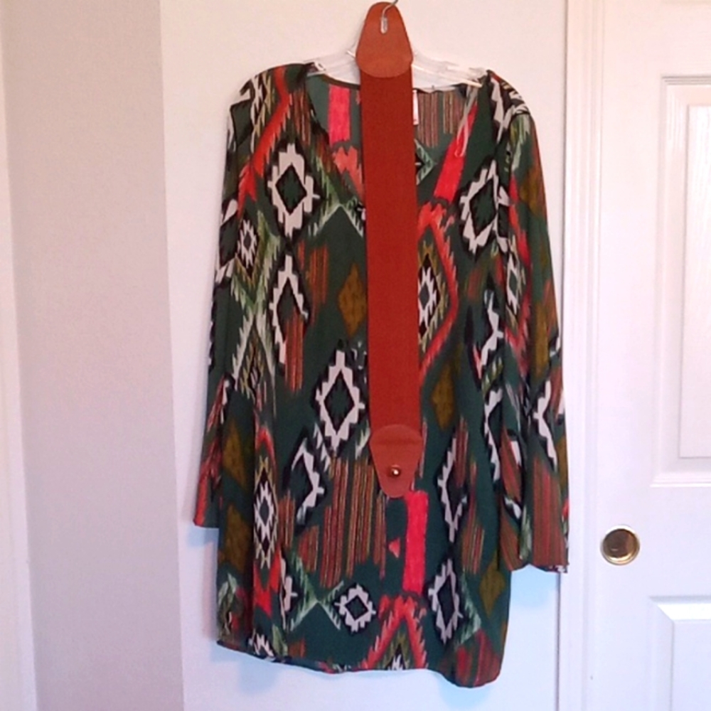 Women's fall flowy top